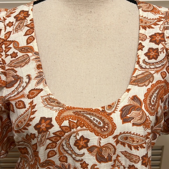 By Anthropologie Puff-Sleeve Babydoll Blouse in Orange Motif, Size Medium, NWOT - Picture 5 of 17
